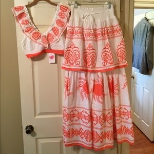 TWO PIECE SET